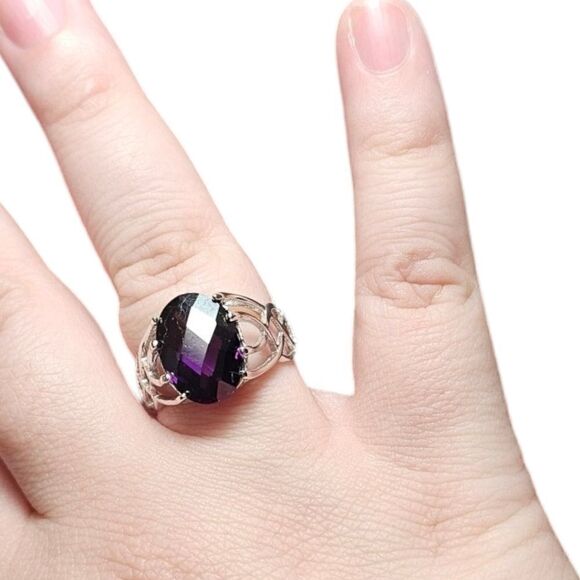 925 Sterling Silver Glass Amethyst Victorian Gemstone Ring (Size 8) - Picture 12 of 16
